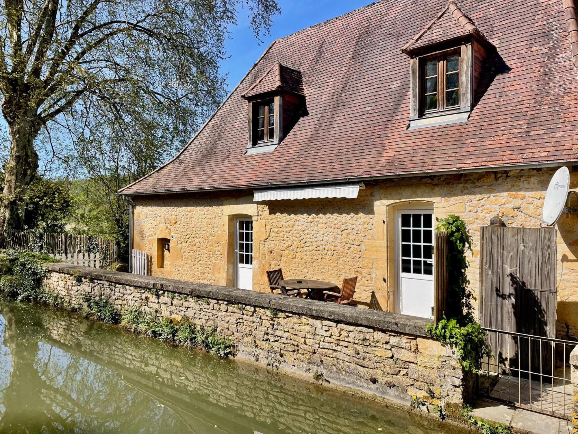 Archignac Le Moulin Aux Ansヴィラ エクステリア 写真